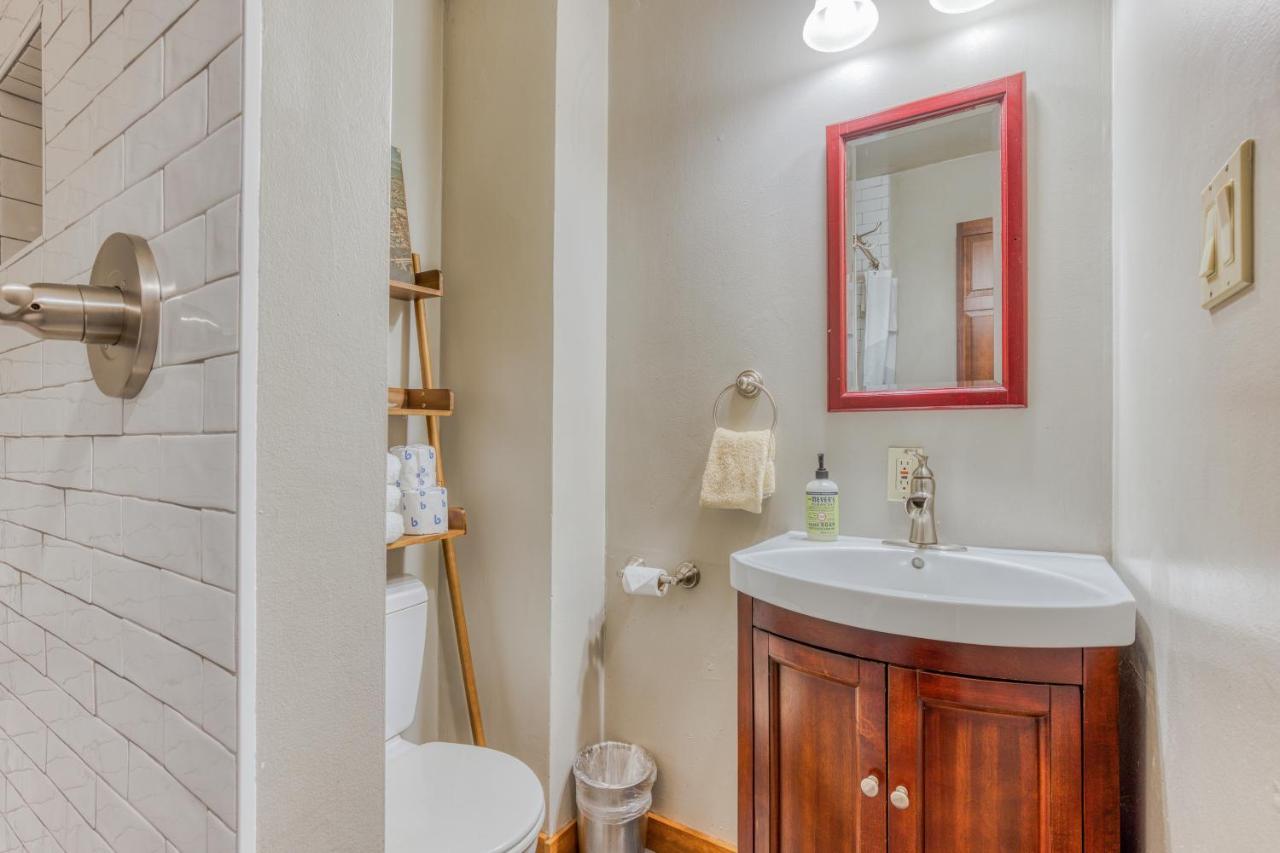 Hunter'S Haven Villa Welches Bagian luar foto
