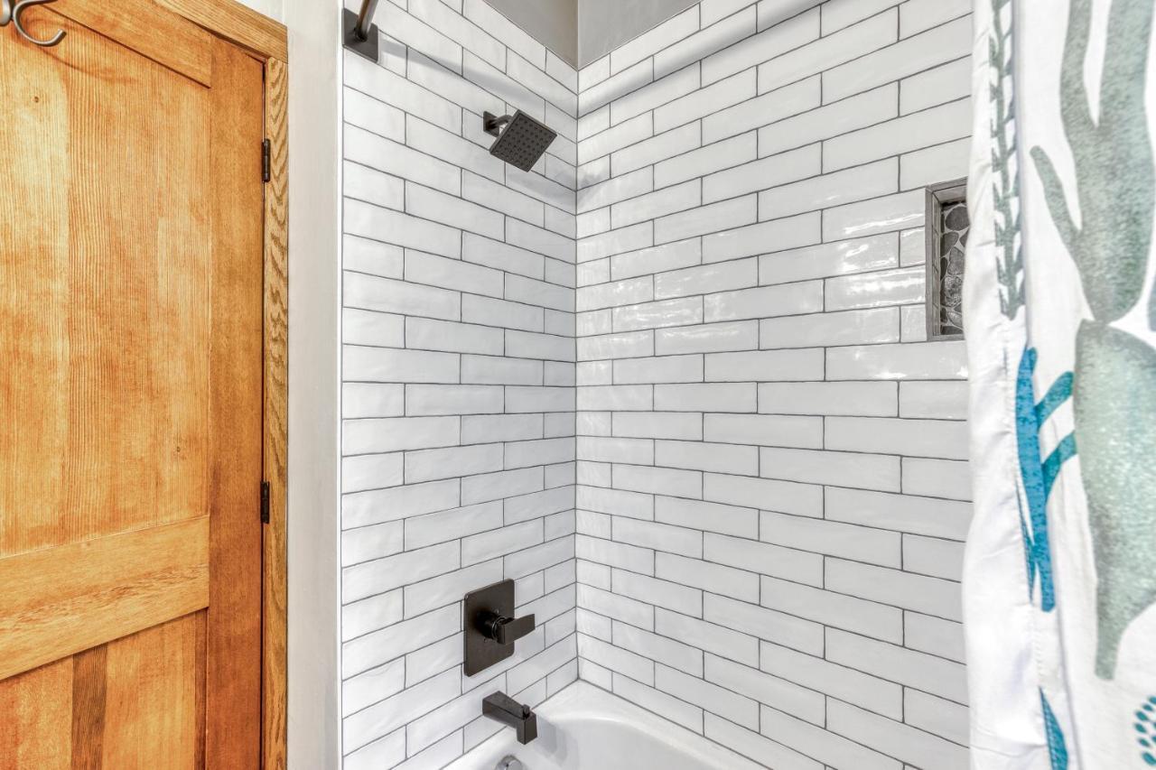 Hunter'S Haven Villa Welches Bagian luar foto